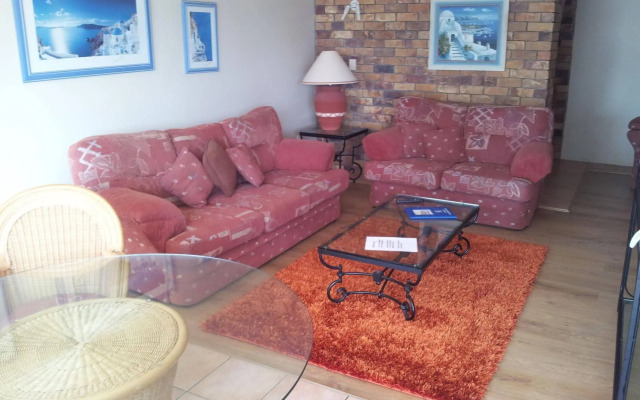 Surfers Chalet