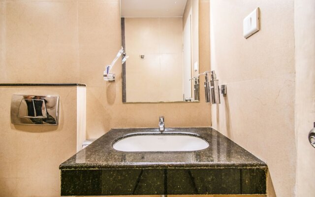 FabHotel Prime Royal Castle