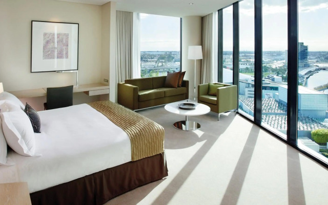 Crown Promenade Melbourne