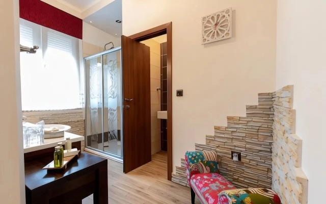 Unique Luxury Rooms