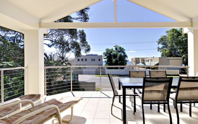 Sandy Point Road, 21A