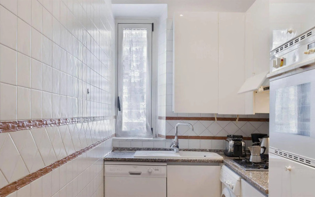 Colosseum apartments - Roman Forum area