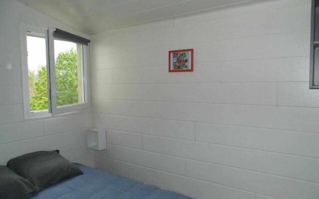 Joli petit T2 calme au bord de leau