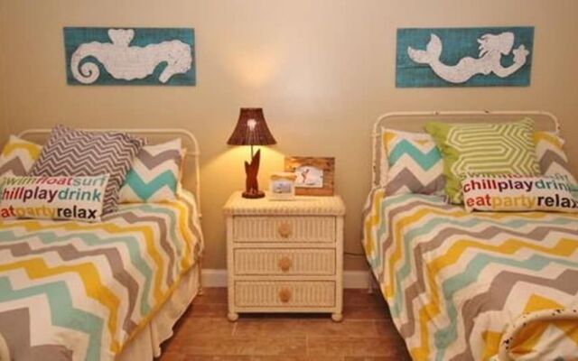 Ebb Tide 102 Apartment 2