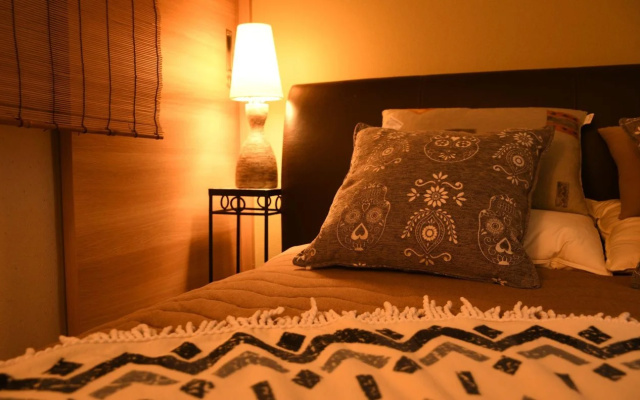 Hostel Daikokuya – Guest Rooms – Osaka