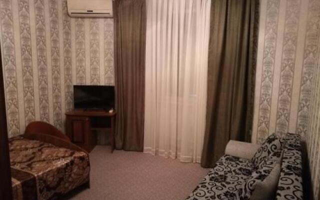 Guest House Agava Chkalova 15A