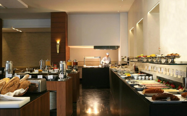 Aquila Atlantis Hotel
