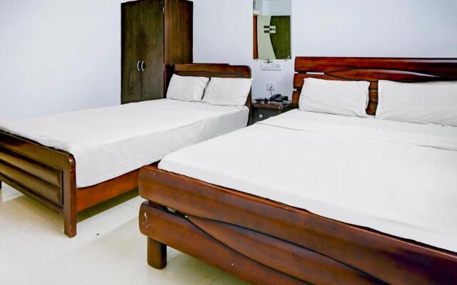 OYO Flagship 85589 Hotel Lotus Inn