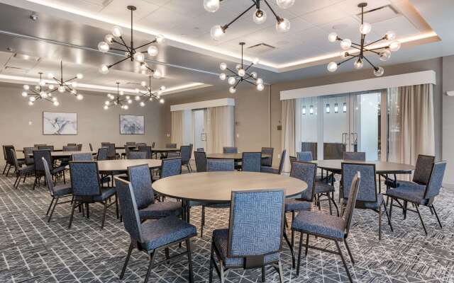 Cambria Hotel Orlando Airport