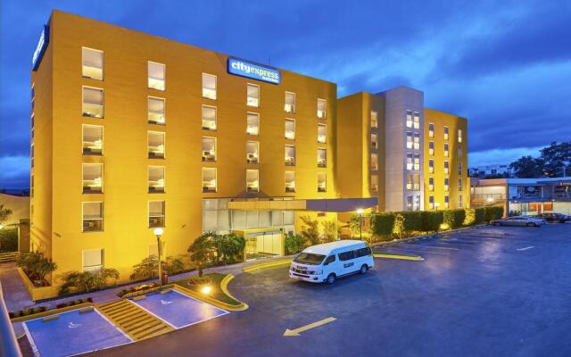 City Express by Marriott San Luis Potosi Zona Universitaria