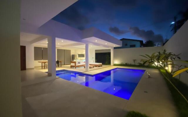 Blanc Residence