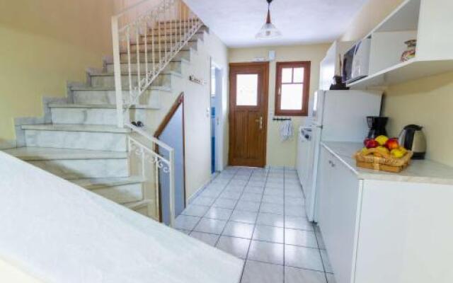 Stathopoulos Apartments