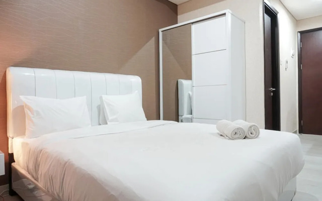 Chic and Cozy Studio Apartment at Puri Mansion