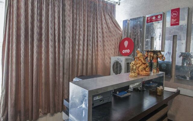 OYO 11966 Grand Euro Park Hotel