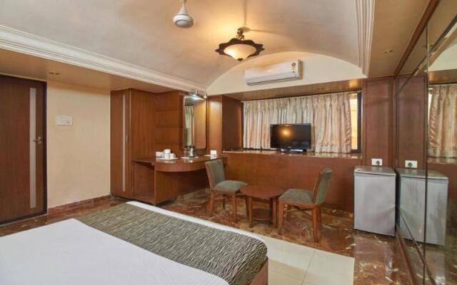 Hotel Yogi Broadway, Chembur