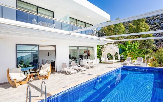 Infinity Paradise