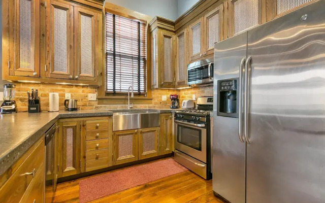 Apartment near French Quarter