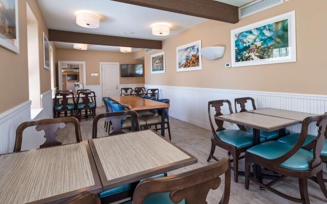 Best Western Plus Plaza Hotel