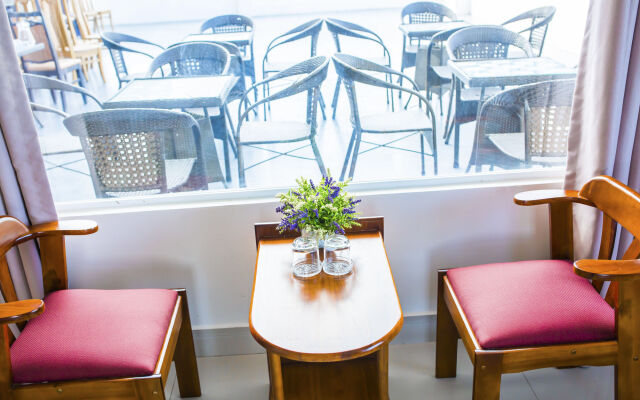 Khách sạn Kiên Cường 2 Hotel