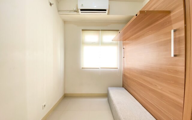 Comfort And Strategic 2Br At Green Pramuka City Apartment