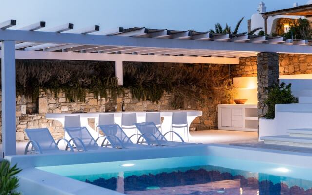 Glorious Aegean View Pool Villa Pharos