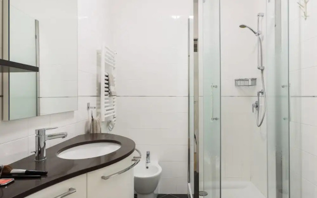 Appartamento Trilocale Milano Bicocca by HomeatHotel