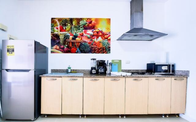 New & Modern Apartment Close to the Beach