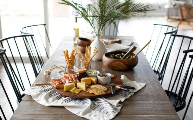 Sea Star by AvantStay | Gold Medal Olympian's Malibu Estate | Pool, Spa & Views