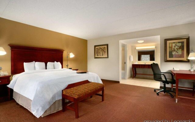 Hampton Inn Madison Huntsville Airport