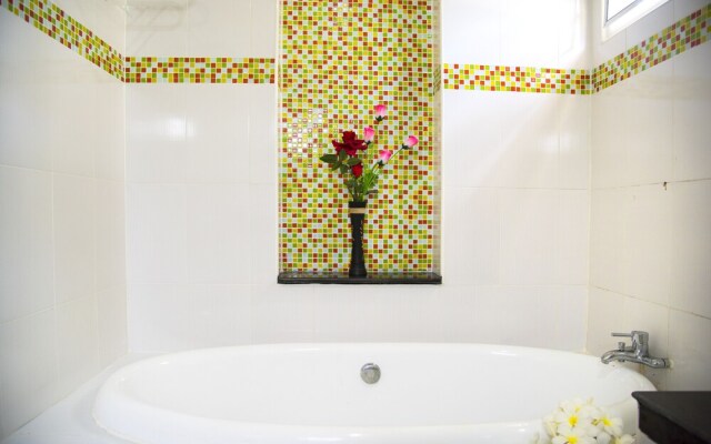 Nopparat Private Pool Villas