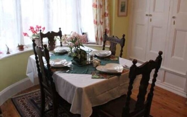 Living Waters Retreat House and B&B
