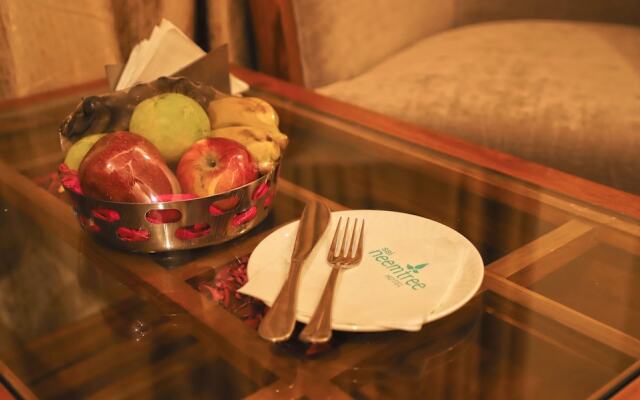 Sai Neem Tree Hotel