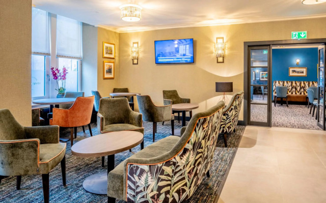 Star Hotel