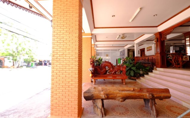 Krunkrao Hotel