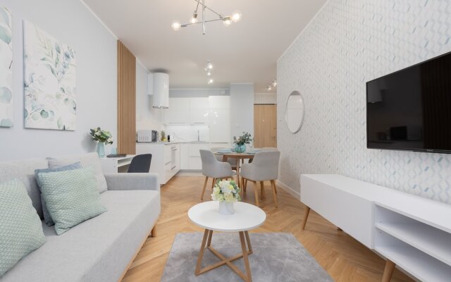 Zajezdnia Wrzeszcz Apartment by Renters