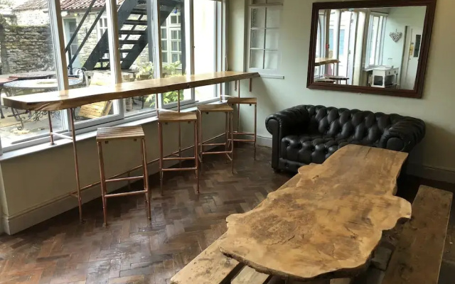 Kings Head Hotel