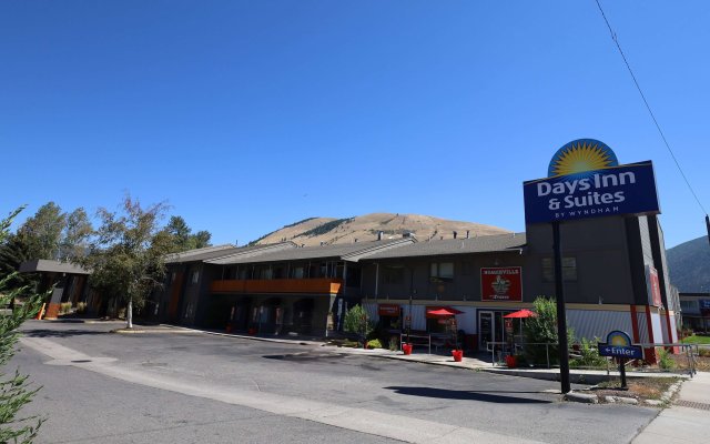 Days Inn and Suites by Wyndham Downtown Missoula-University