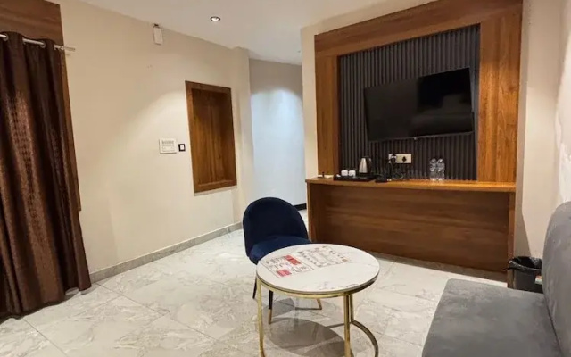 Royal Palm Inn