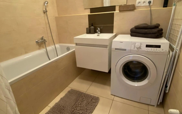 Apartman v sirsom centre - BEZplatne parkovanie