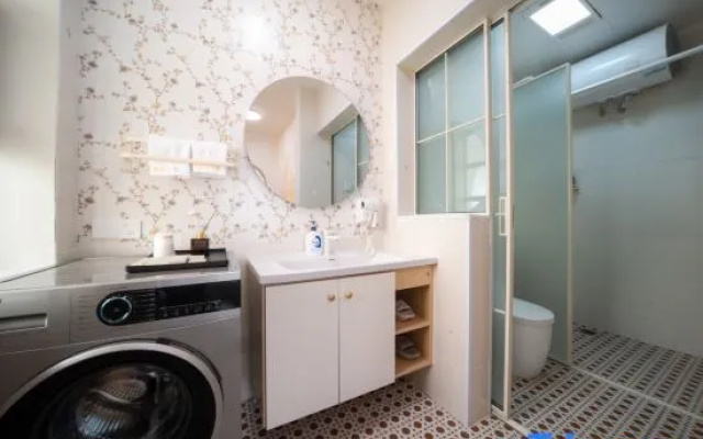 Floral Hotel·Youyueju Courtyard, a Cozy Retreat (Yining Station/Yining Airport Branch) – Guest Rooms – Yining