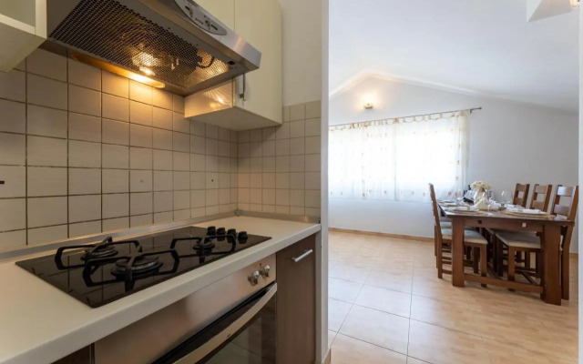Apartments Vranjić