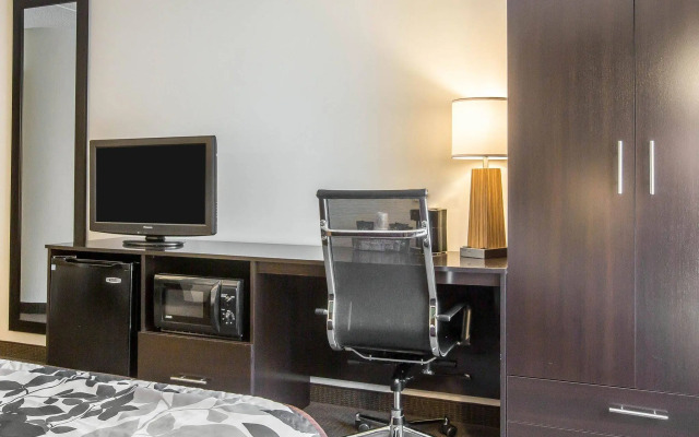 Sleep Inn & Suites Queensbury - Lake George