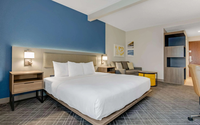 Comfort Suites Chesapeake - Norfolk