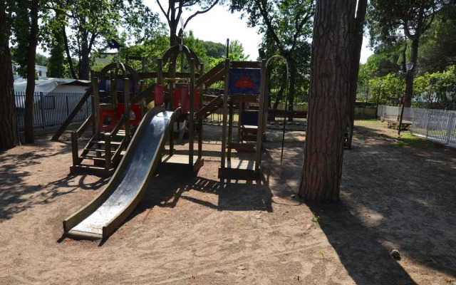 Mobile Home in Po Delta Park With Beach Access