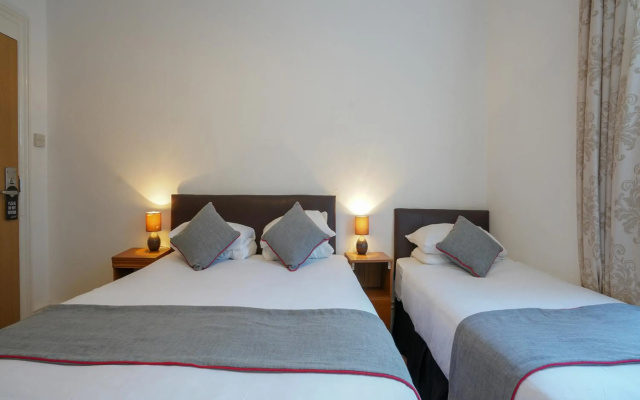 OYO Shanklin Beach Hotel