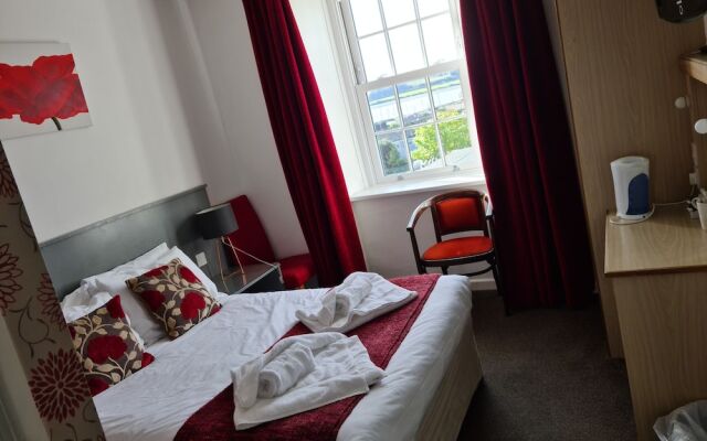 Carbeile Inn