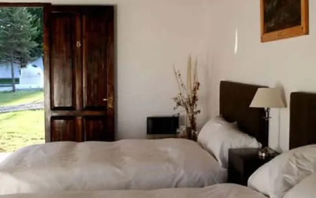 Postales by DOT Boutique