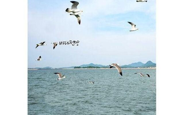 Ganghwa Donggeom Pension