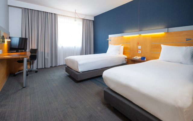 Holiday Inn Express Stevenage by IHG