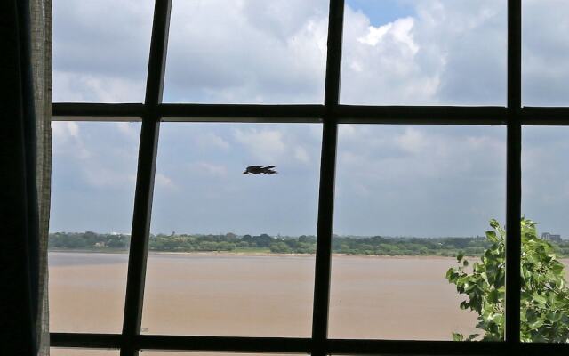 A Palace on River - Rashmi guest House